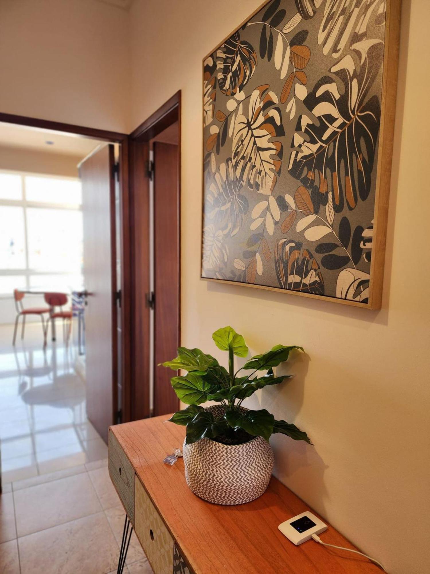 Cozy Apartment In Central Almada W Swing Chairs Eksteriør bilde