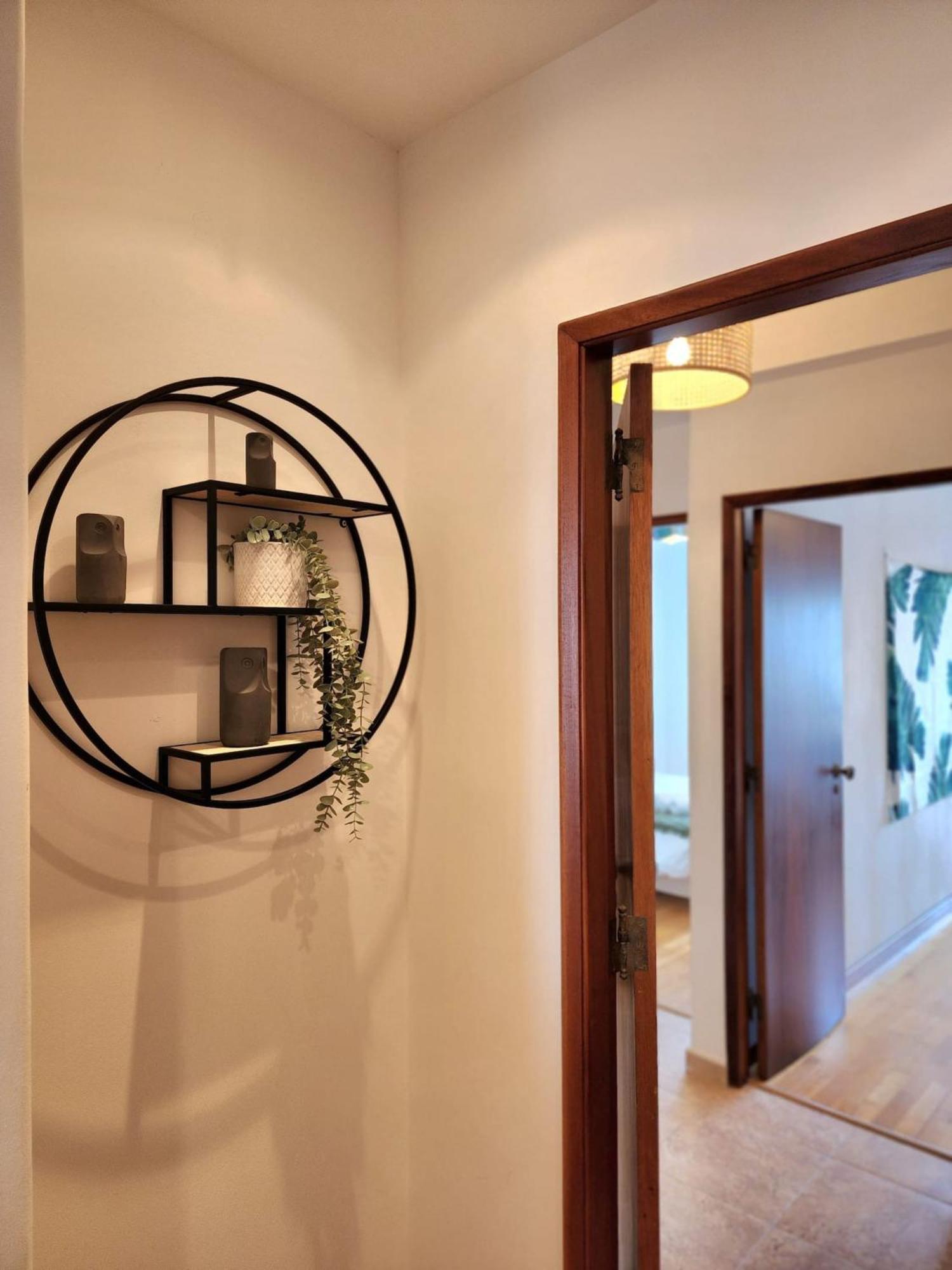 Cozy Apartment In Central Almada W Swing Chairs Eksteriør bilde